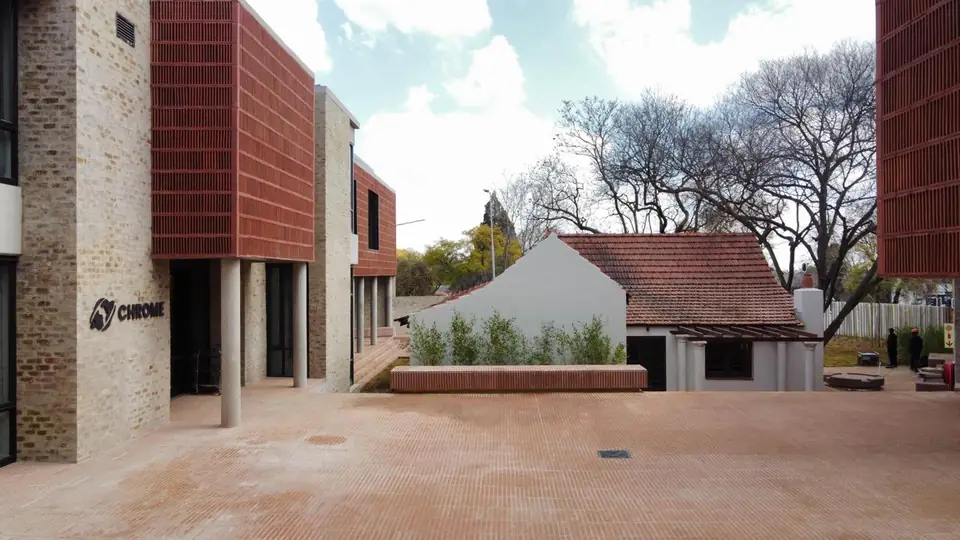Entrance colonnade and paved forecourt at Bendehuis